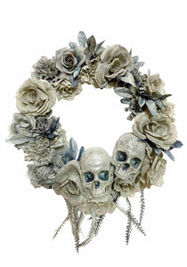 Wreath w/Skull & Roses 20"