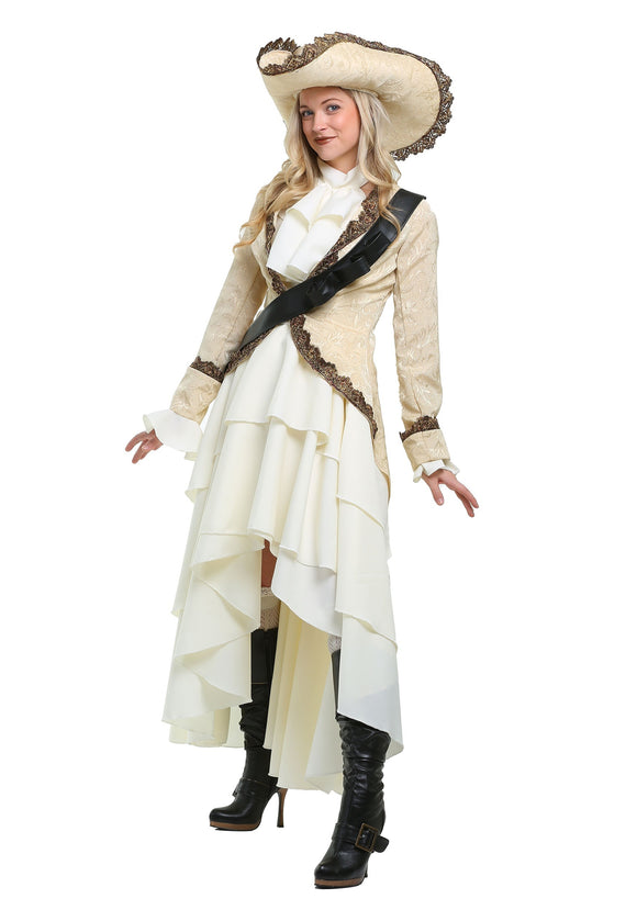 Captivating Pirate Costume for Women