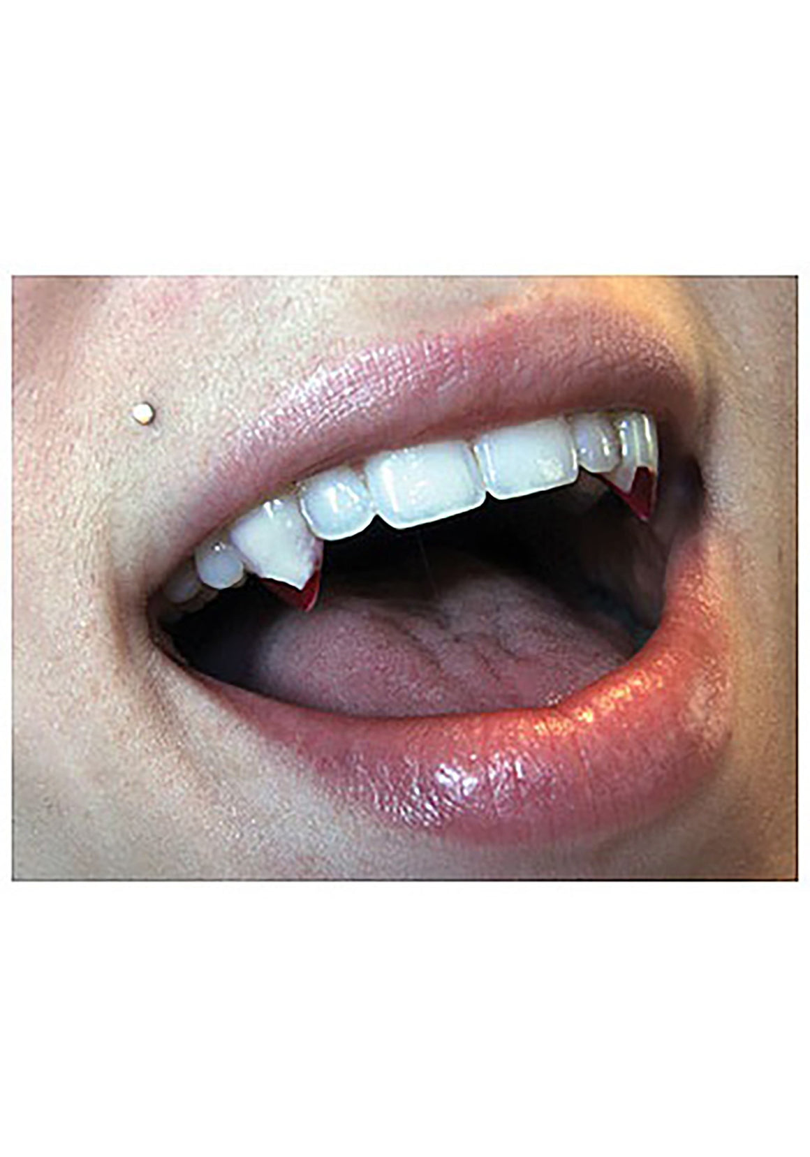 Small Blood Tip Vampire Fangs – Kids Halloween Costumes