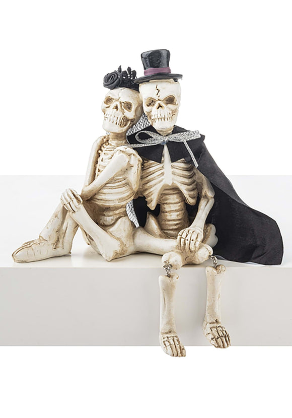 Spooktakular Skeleton Couple Figure